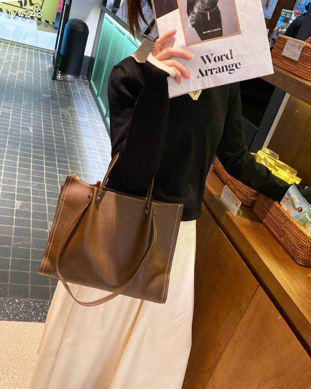 Leichte luxuriöse Umhängetasche für Damen - Ein Must-Have - Kreativkauf.SI