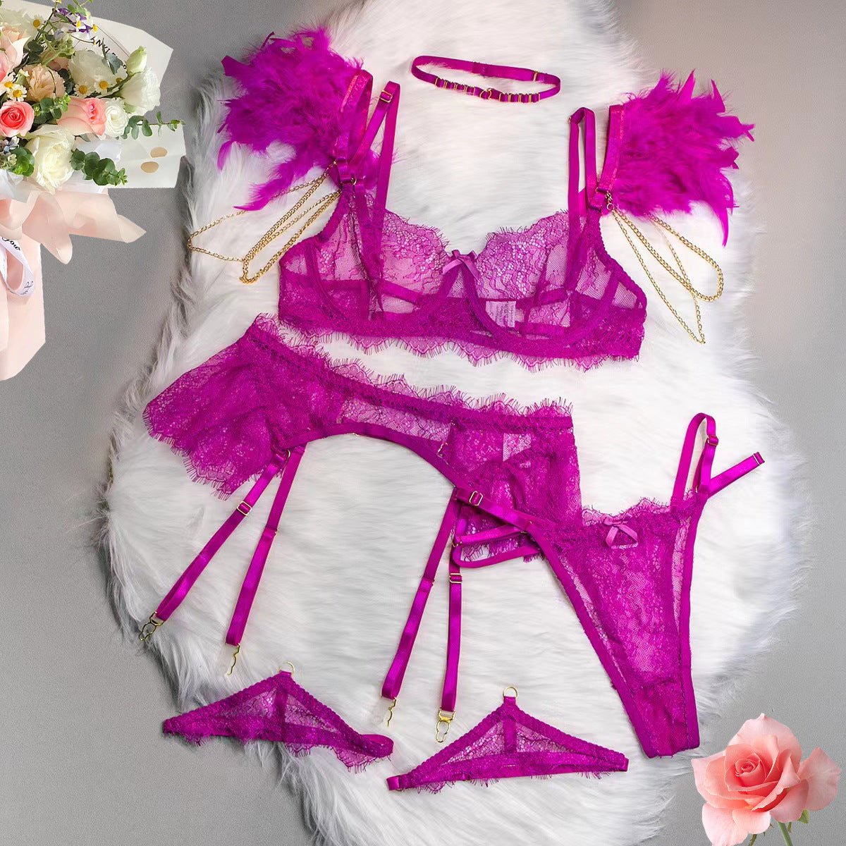 Dessous - Set mit Feder - Detail, abnehmbarer Metallkette und Spitzenbesatz für verführerische Looks - Si.Kreativkauf