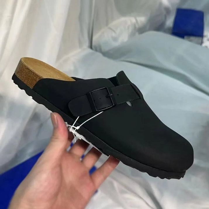 Flache Birkenstock aus Leder in frischen Farben für lässige Freizeitlooks - Si.Kreativkauf