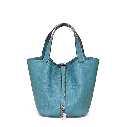 Hochwertige Rindsleder Damenhandtasche mit praktischem Design und Fächern für den Alltag - Si.Kreativkauf