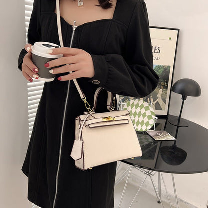 Kelly Bag aus PU - Leder in Bonbonfarben - Einfarbige Handtasche in Größe für Alltag und Freizeit - Si.Kreativkauf