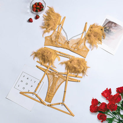 Sexy Dessous - Set aus Federspitze mit Metallkette – 4 - teiliges, verführerisches Set für besondere Anlässe - Si.Kreativkauf