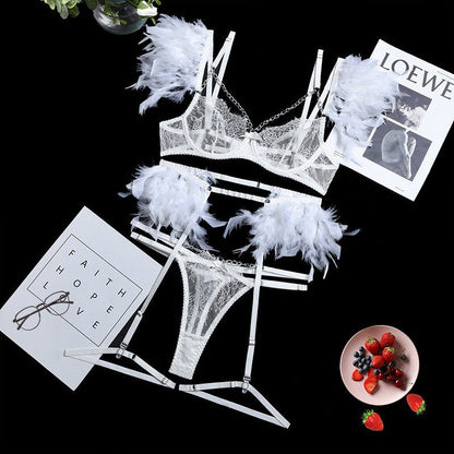 Sexy Dessous - Set aus Federspitze mit Metallkette – 4 - teiliges, verführerisches Set für besondere Anlässe - Si.Kreativkauf